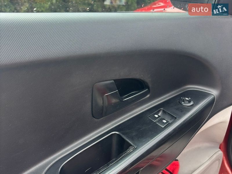 Хэтчбек Kia Ceed 2008 в Львове