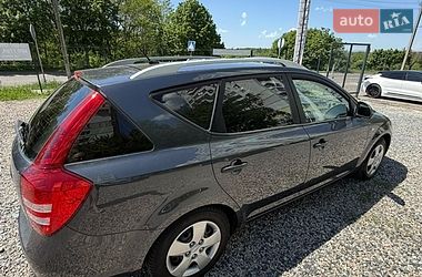 Универсал Kia Ceed 2009 в Полтаве