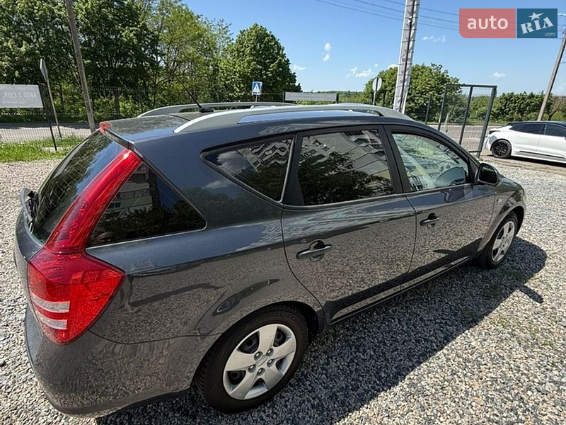 Универсал Kia Ceed 2009 в Полтаве