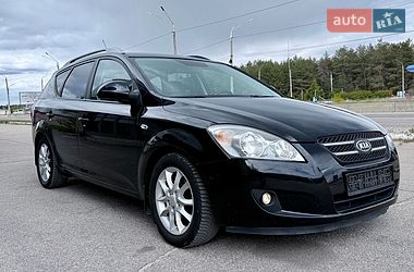 Универсал Kia Ceed 2008 в Каменском