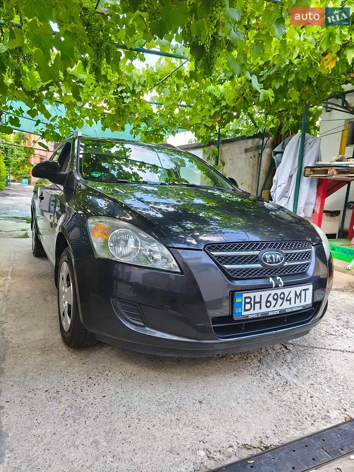 2010 Kia Cee'd - мініатюра 16