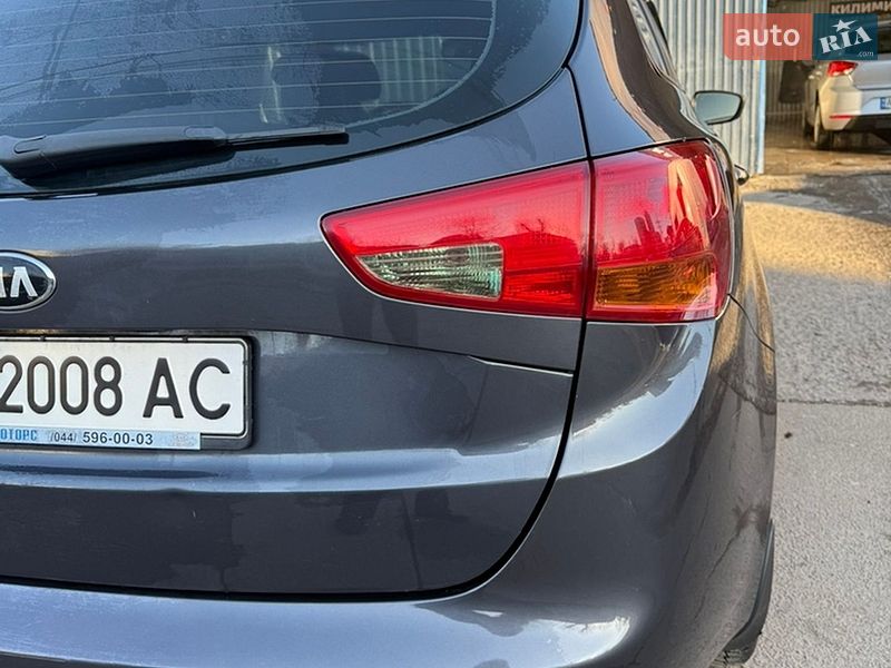 Универсал Kia Ceed 2013 в Киеве