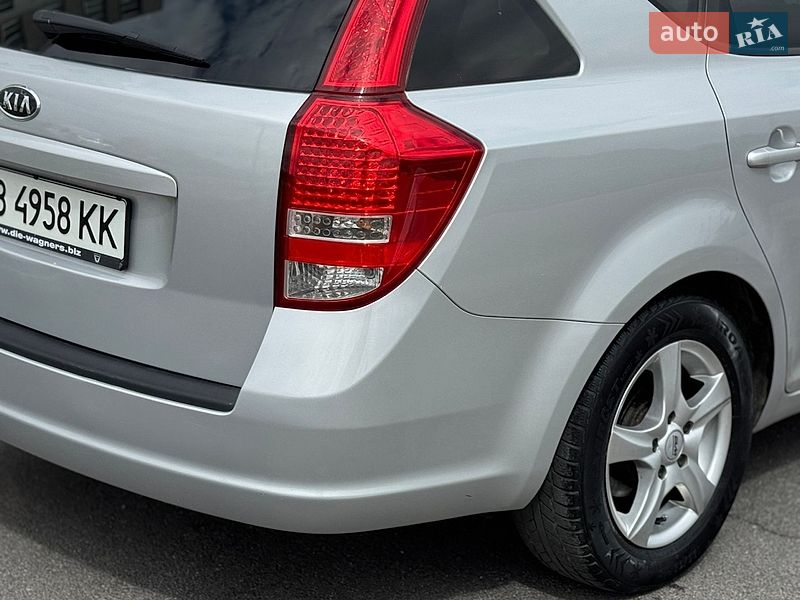 Універсал Kia Ceed 2009 в Вінниці