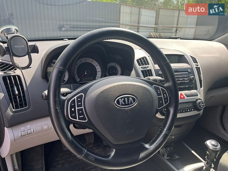 Универсал Kia Ceed 2007 в Полтаве