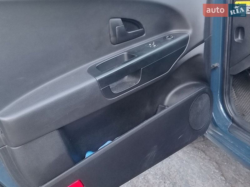 Хетчбек Kia Ceed 2010 в Жмеринці