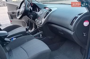 Хетчбек Kia Ceed 2010 в Жмеринці