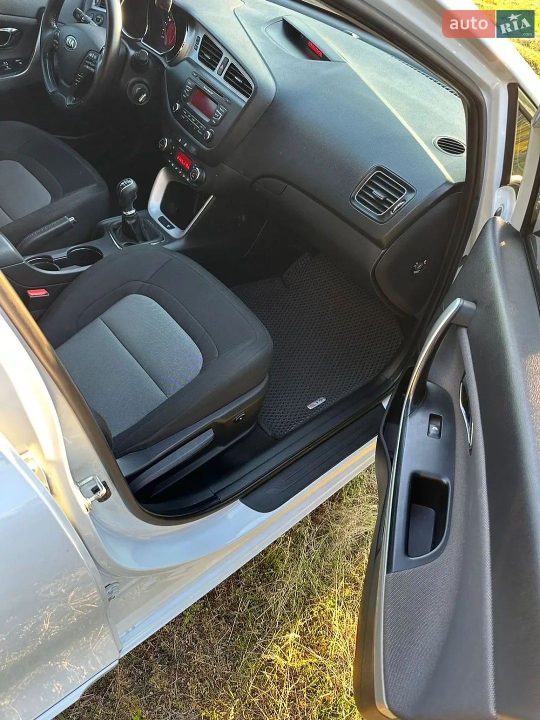 2013 Kia Cee'd - мініатюра 25