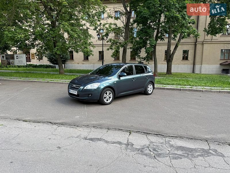 Хетчбек Kia Ceed 2008 в Миколаєві