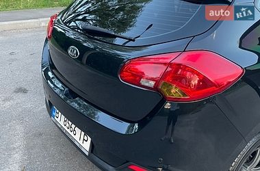 Хэтчбек Kia Ceed 2013 в Полтаве