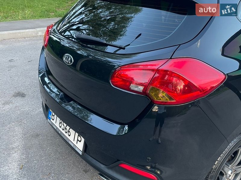 Хэтчбек Kia Ceed 2013 в Полтаве