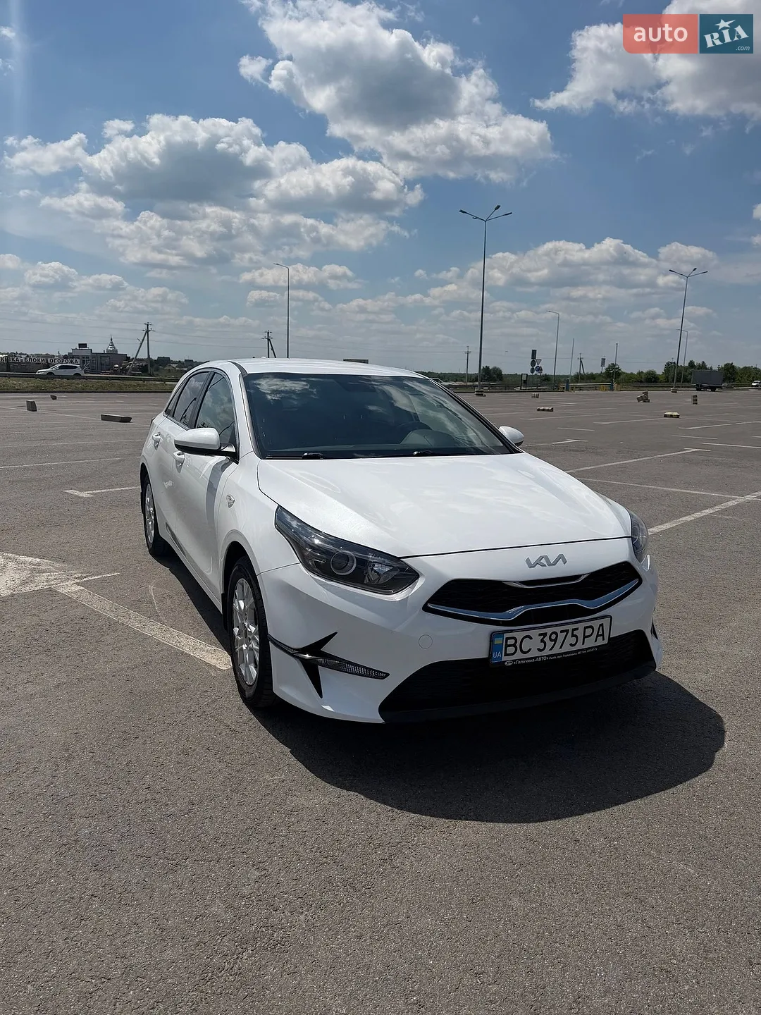 2022 Kia Cee'd - мініатюра 3