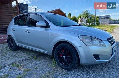 Хэтчбек Kia Ceed 2007 в Ярмолинцах