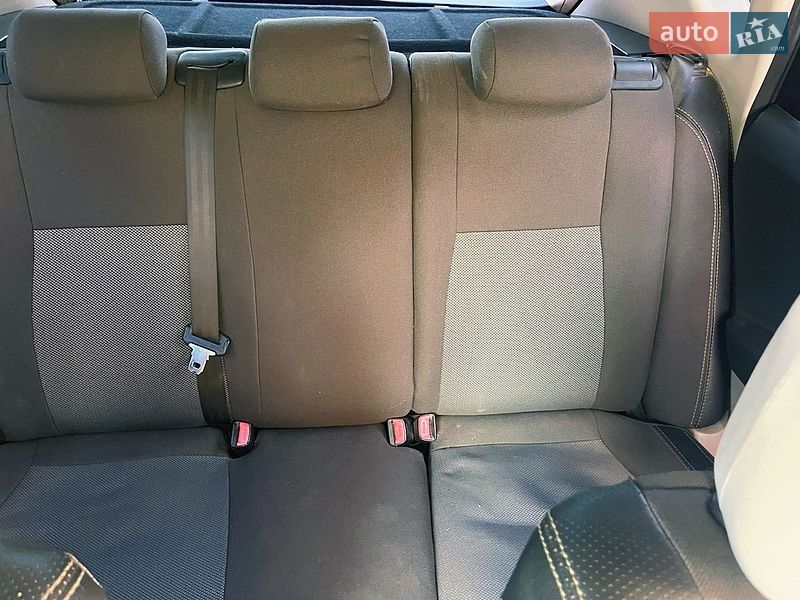 Хэтчбек Kia Ceed 2008 в Одессе