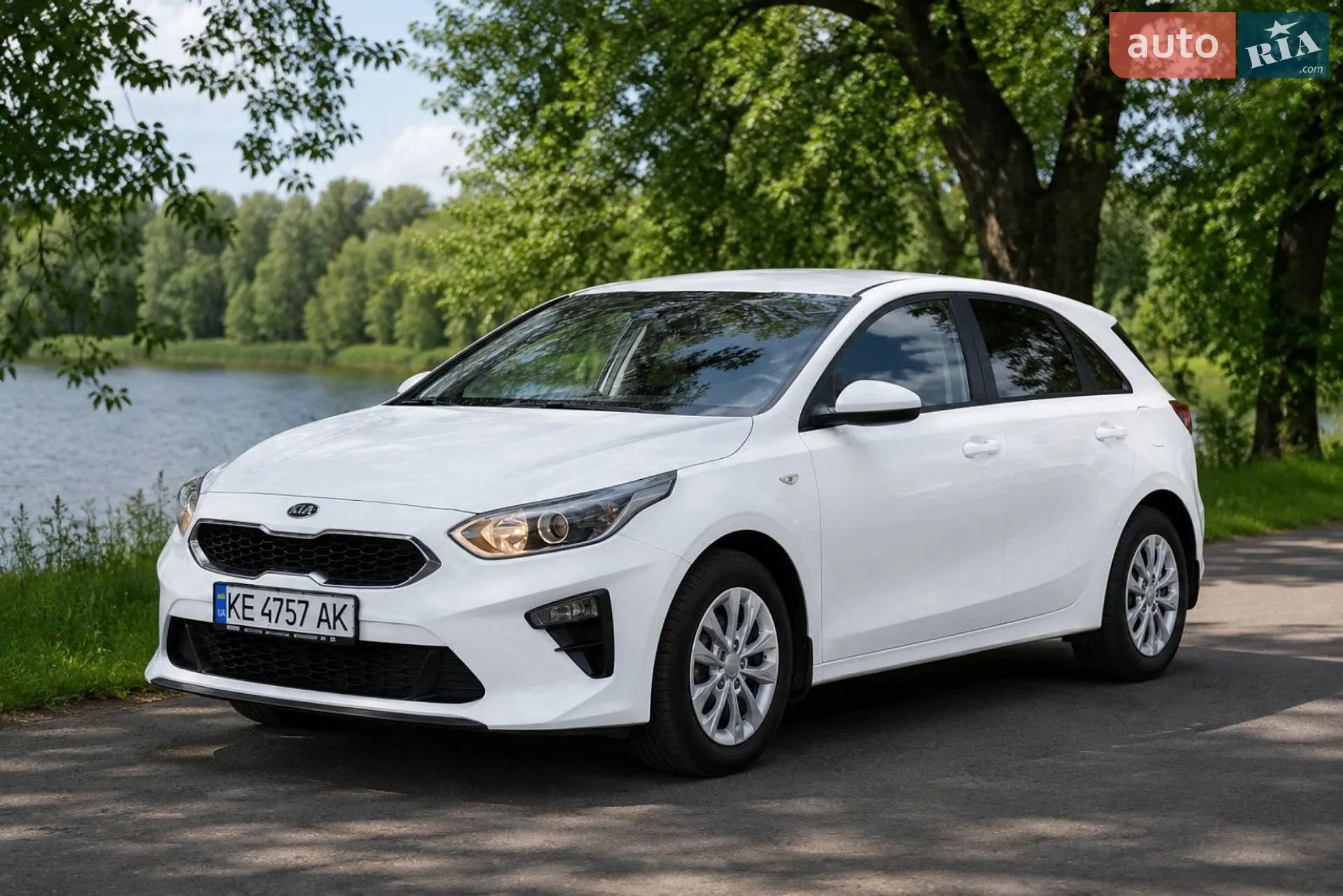 2021 Kia Cee'd - фото 1