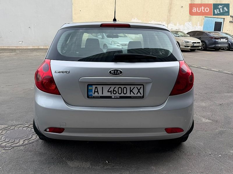 Хетчбек Kia Ceed 2008 в Києві