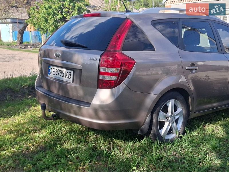 Универсал Kia Ceed 2008 в Днепре
