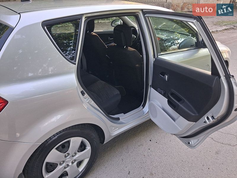 Хэтчбек Kia Ceed 2007 в Первомайске