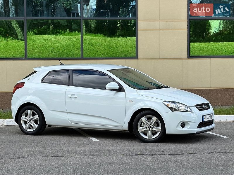 Хетчбек Kia Ceed 2008 в Харкові