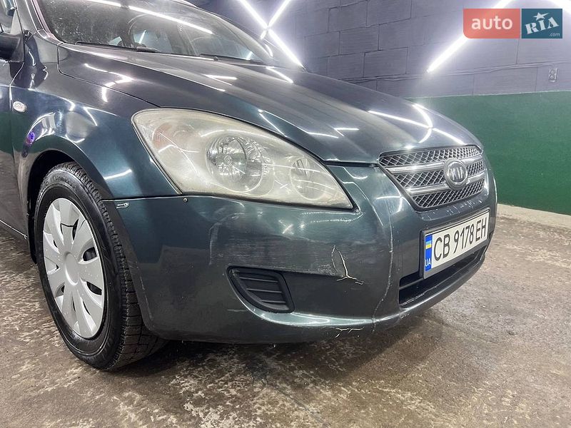 Универсал Kia Ceed 2009 в Киеве