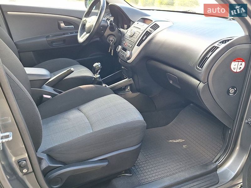 Универсал Kia Ceed 2011 в Виннице