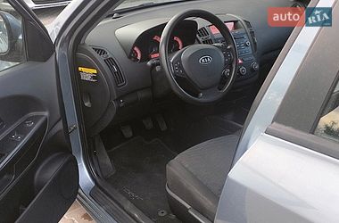 Хэтчбек Kia Ceed 2007 в Полтаве