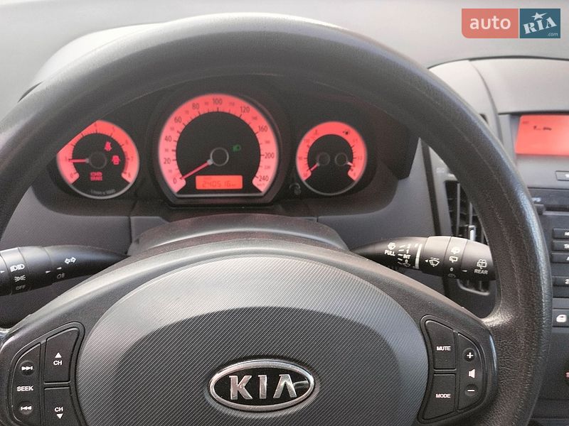 Хетчбек Kia Ceed 2007 в Полтаві фото 3 Хетчбек Kia Ceed 2007 в Полтаві