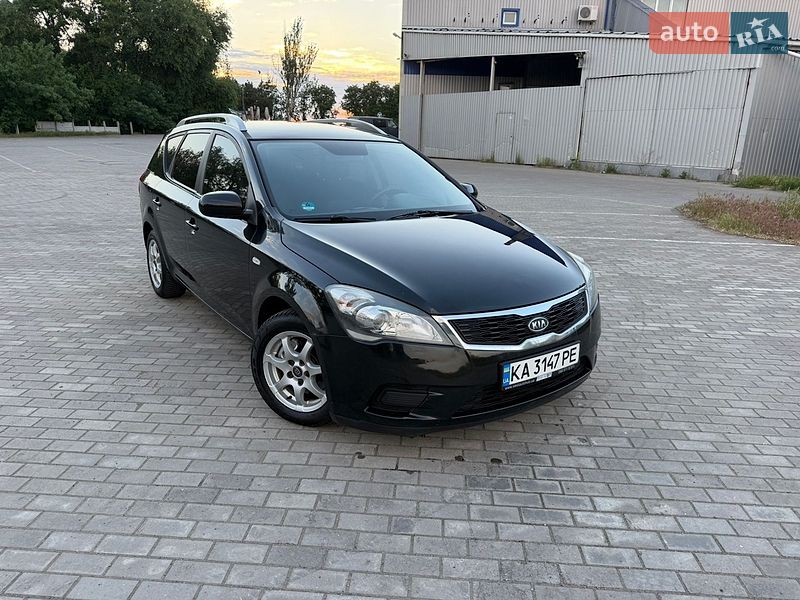 Універсал Kia Ceed 2010 в Кривому Розі