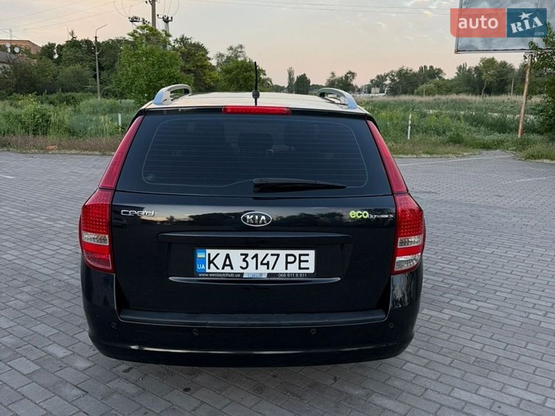 Універсал Kia Ceed 2010 в Кривому Розі