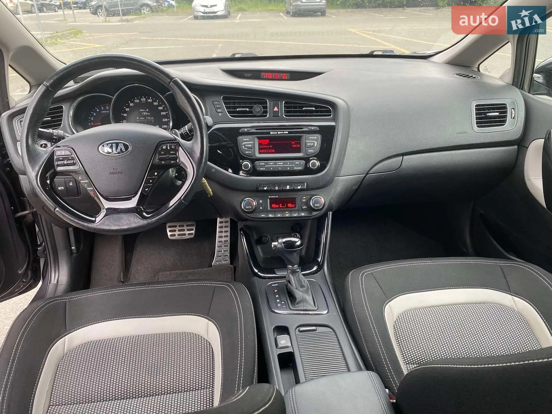 2015 Kia Cee'd - фото 1