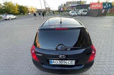 Хетчбек Kia Ceed 2007 в Ужгороді
