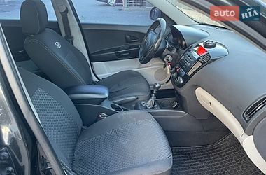 Хетчбек Kia Ceed 2007 в Ужгороді