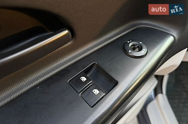 Хэтчбек Kia Ceed 2008 в Киеве фото 11 Хэтчбек Kia Ceed 2008 в Киеве
