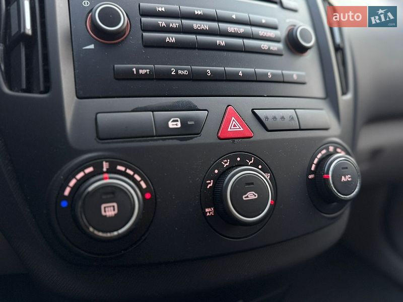 Хэтчбек Kia Ceed 2008 в Киеве фото 16 Хэтчбек Kia Ceed 2008 в Киеве