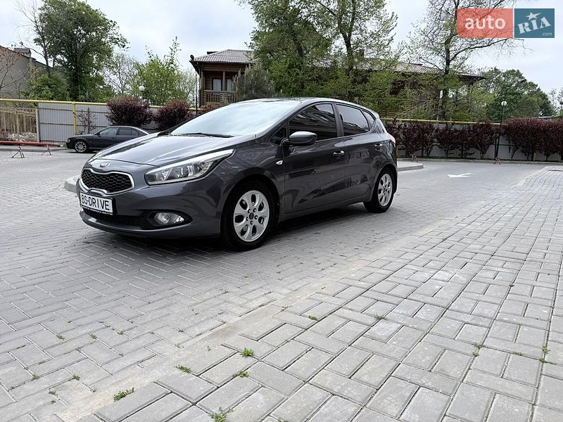 Хэтчбек Kia Ceed 2014 в Одессе