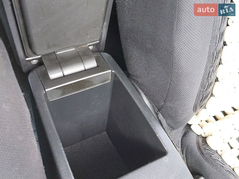 Универсал Kia Ceed 2009 в Ровно