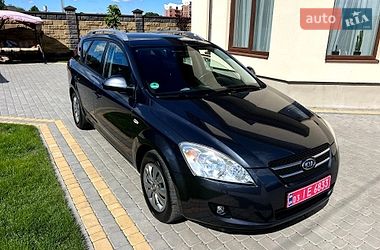 Універсал Kia Ceed 2008 в Луцьку