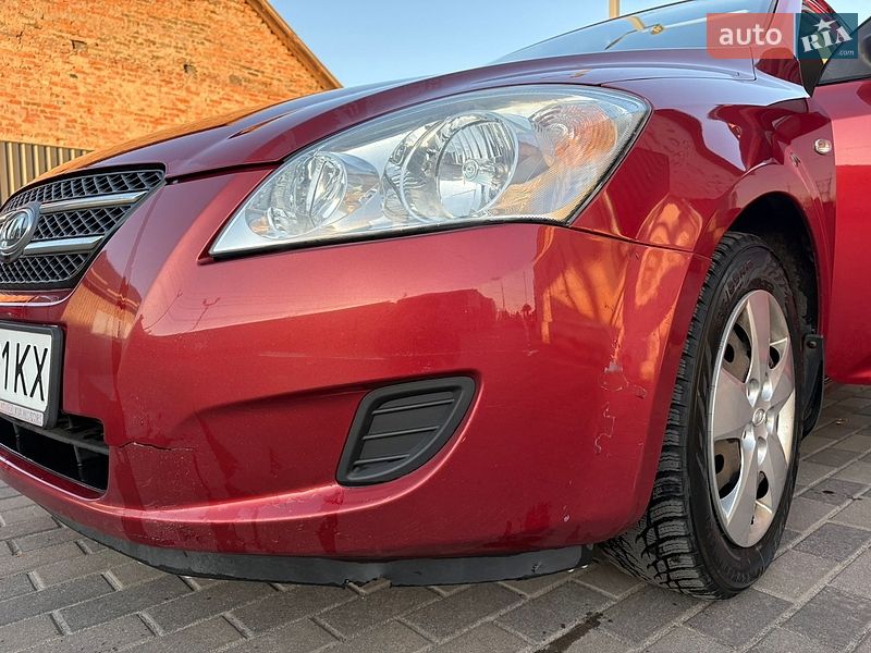 Универсал Kia Ceed 2008 в Киеве
