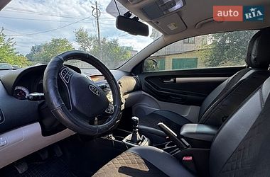 Хэтчбек Kia Ceed 2009 в Одессе