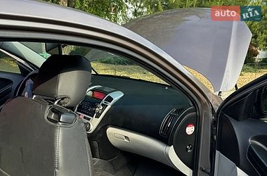 Хэтчбек Kia Ceed 2009 в Одессе