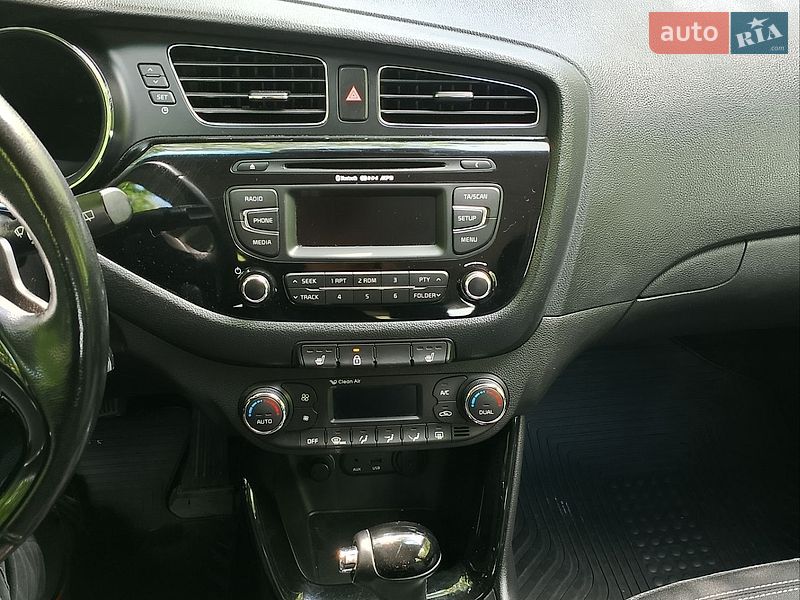 Хетчбек Kia Ceed 2013 в Києві