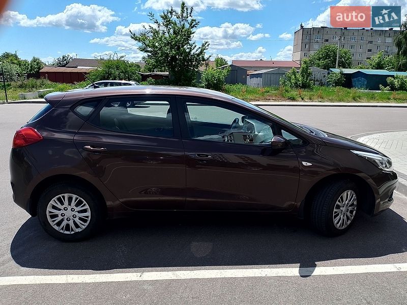 Хетчбек Kia Ceed 2013 в Києві