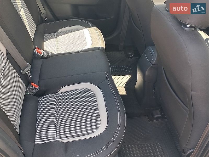 Хетчбек Kia Ceed 2013 в Києві