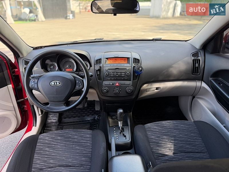 Хетчбек Kia Ceed 2008 в Києві