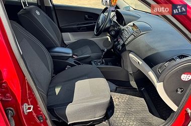 Хэтчбек Kia Ceed 2008 в Полтаве