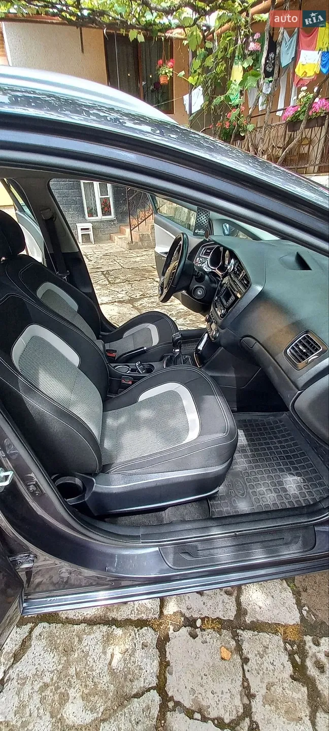 2016 Kia Cee'd - мініатюра 9