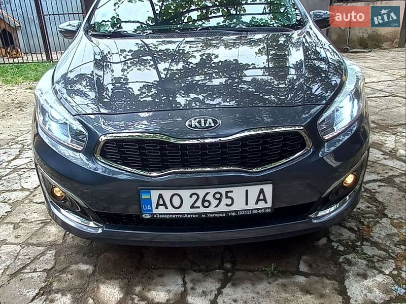 Универсал Kia Ceed 2016 в Мукачево