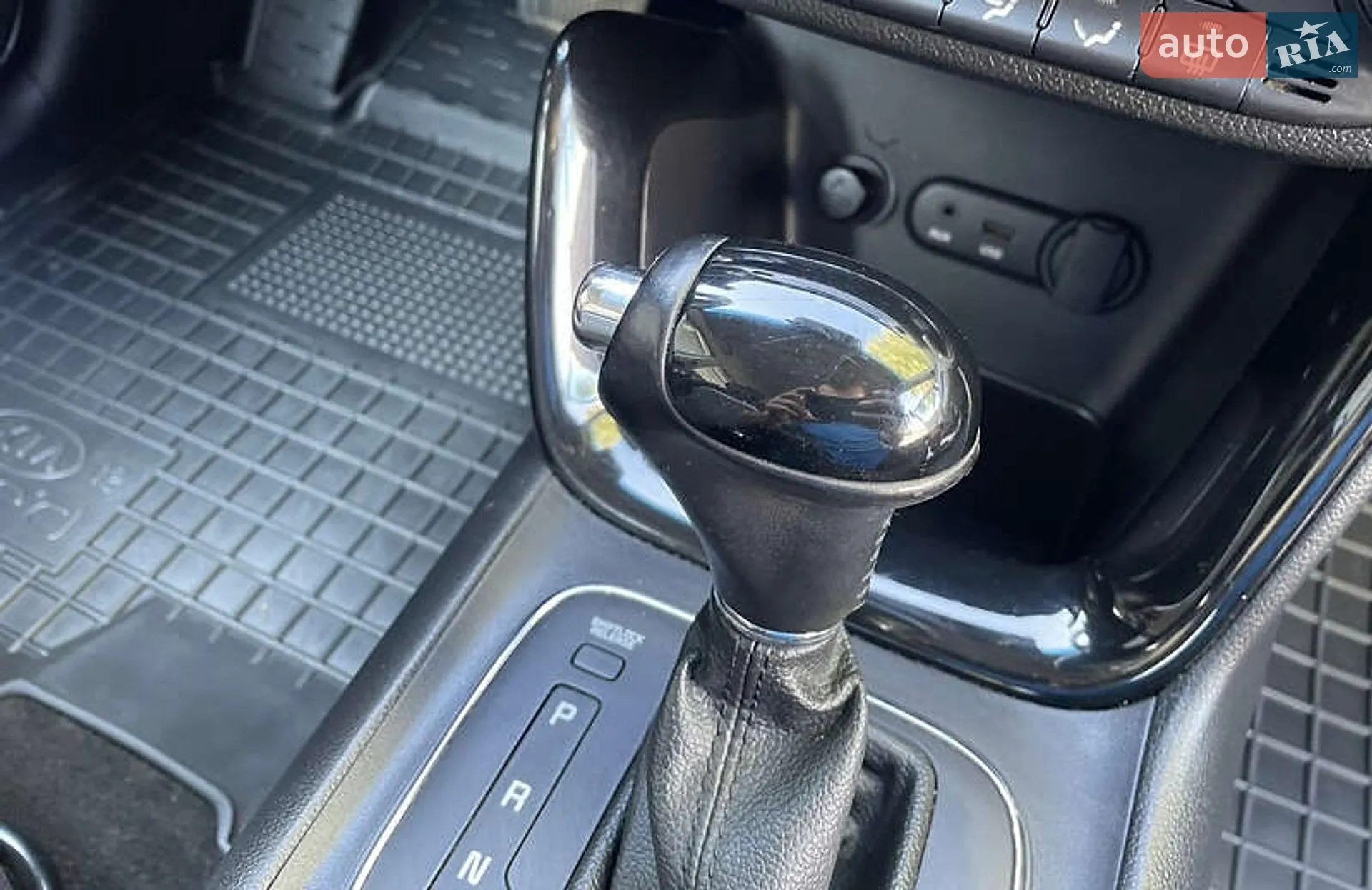 2013 Kia Cee'd - мініатюра 8
