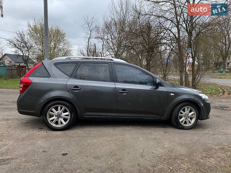 Універсал Kia Ceed 2011 в Чернігові
