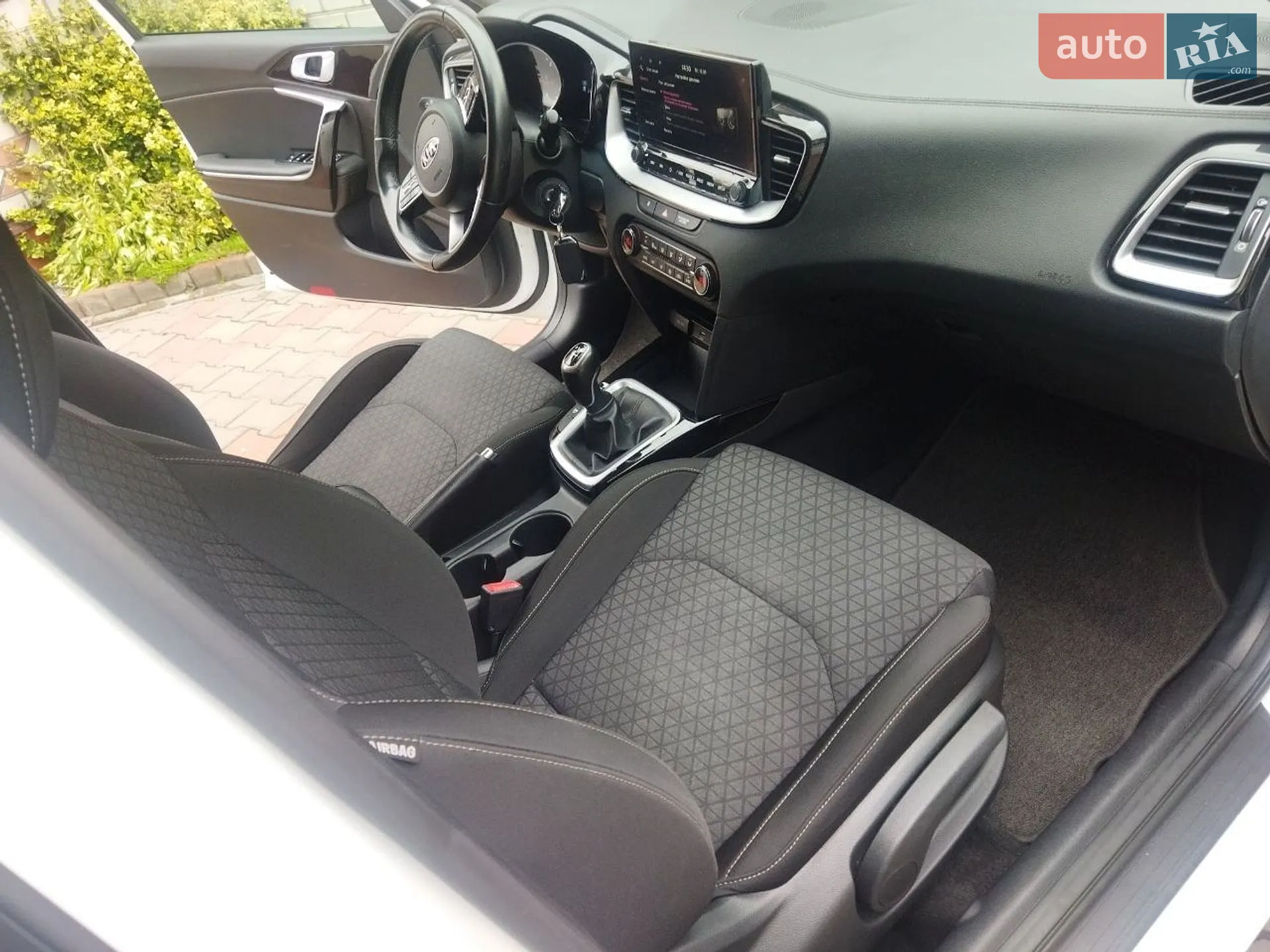 2021 Kia Cee'd - мініатюра 37