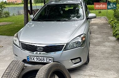 Універсал Kia Ceed 2010 в Кам'янець-Подільському
